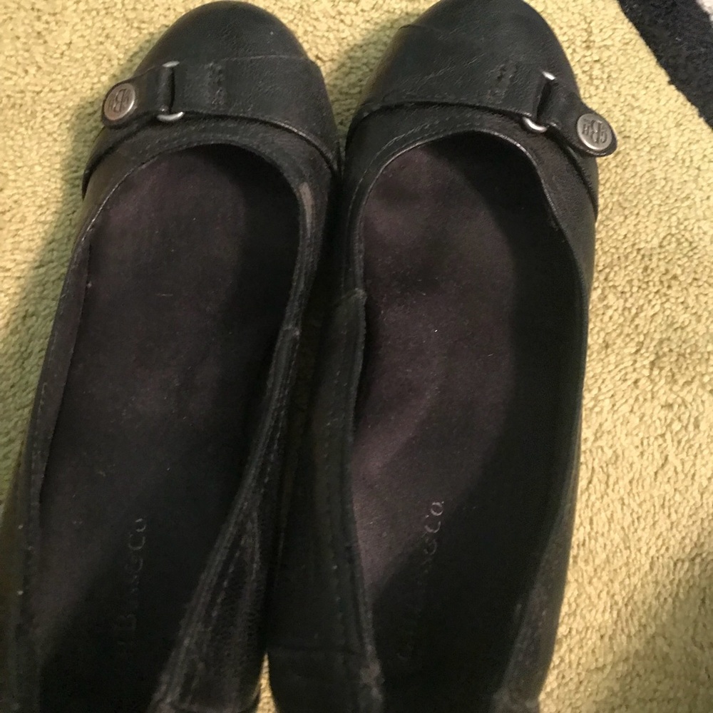 Black Leather Bass Co Heels